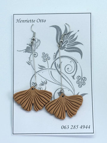 Otto Jewellery Silver and Beige Flower Drop Earrings