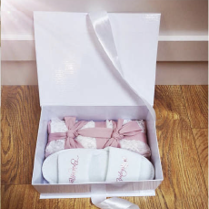 Ready to Go - Cozy Lace edge Gift Set